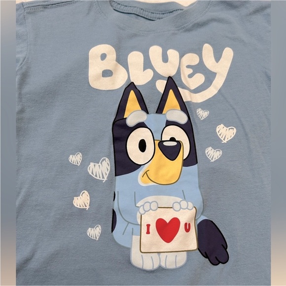 Bluey 4-Piece Clothing Bundle - Picture 7 of 11